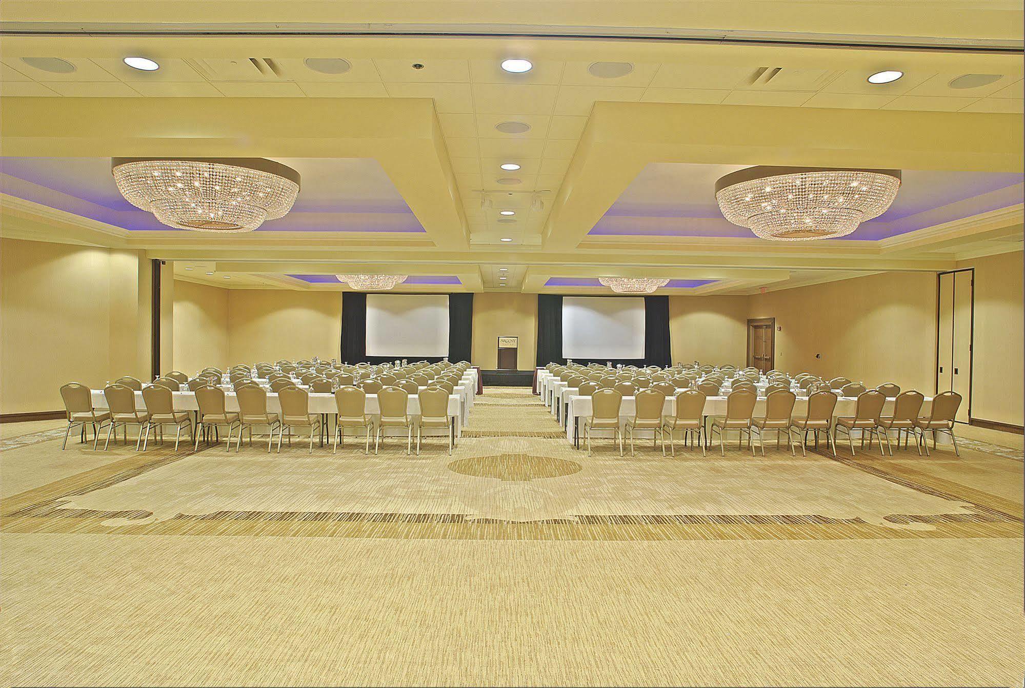 Argosy Casino Hotel & Spa Riverside Bagian luar foto